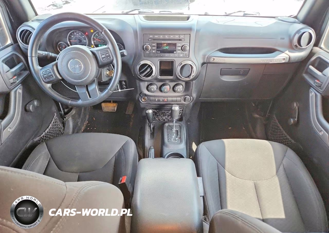 2015 Jeep Wrangler Unlimited Sport VIN:1C4BJWDG9FL767479 - 8