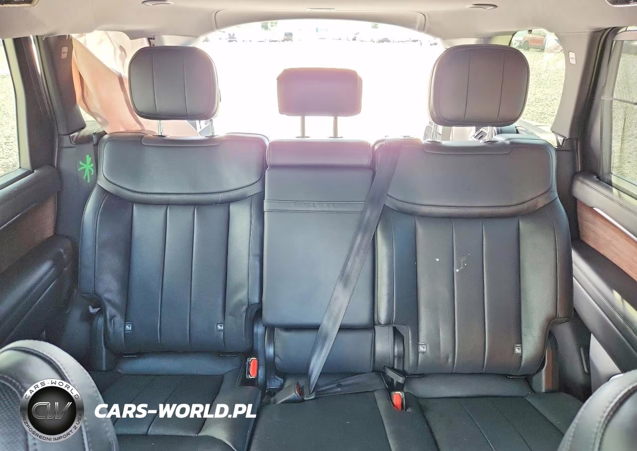 2023 Land Rover Range Rover Se VIN:SALKPBE70PA043899 - 10