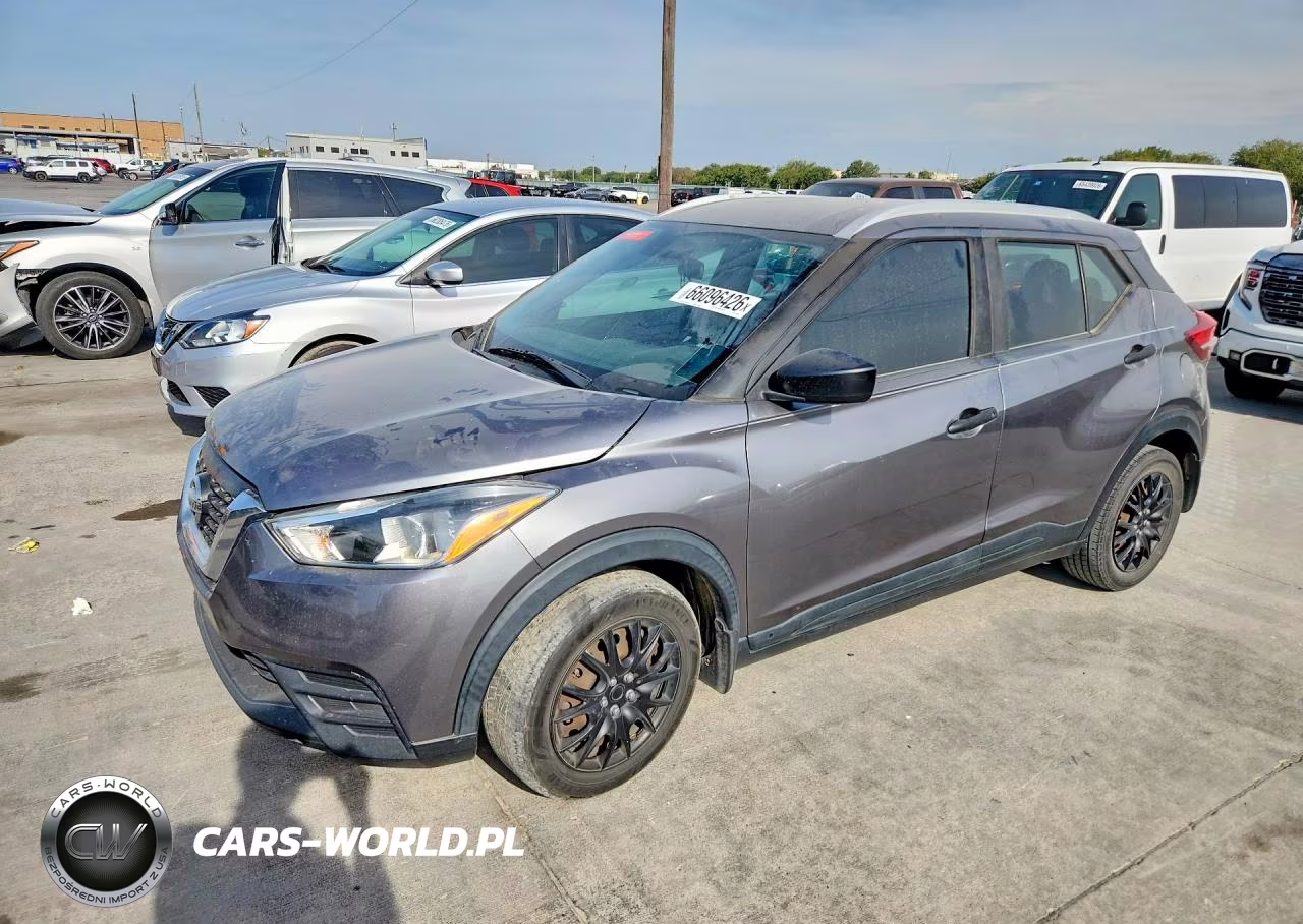 2019 Nissan Kicks S