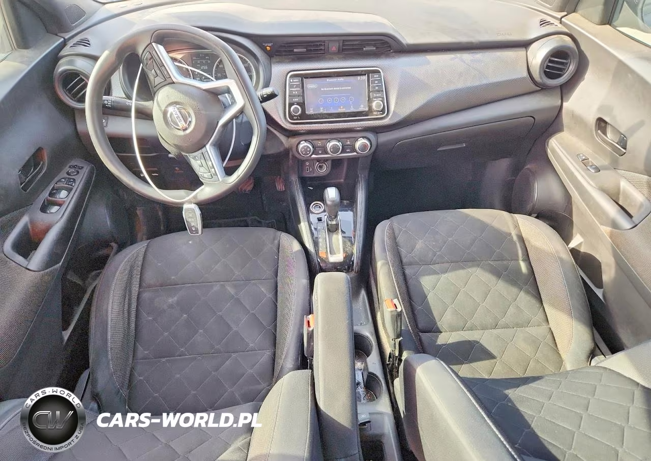 2019 Nissan Kicks S VIN:3N1CP5CUXKL535690 - 8