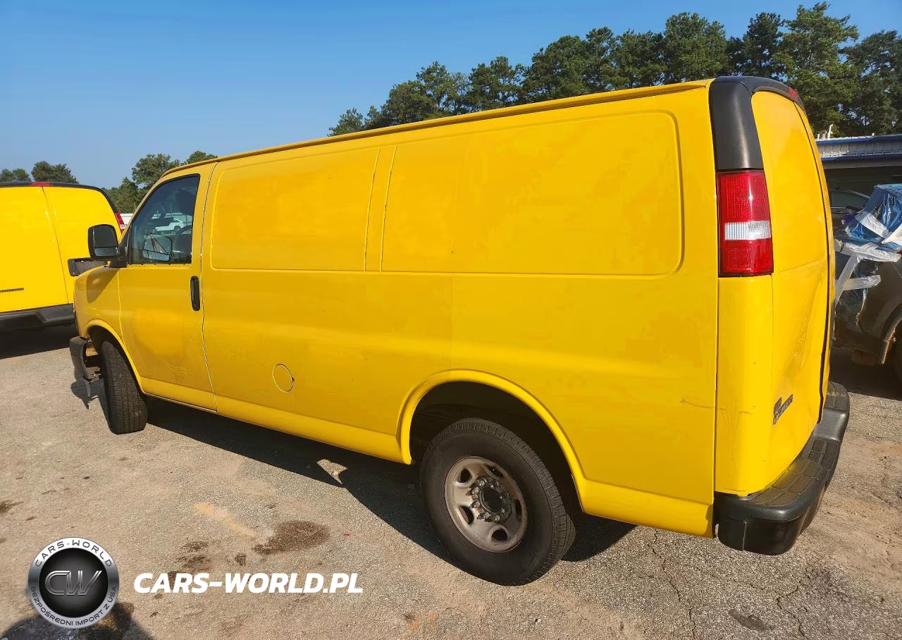 2020 Chevrolet Express G2500 VIN:1GCWGAFPXL1226884 - 2