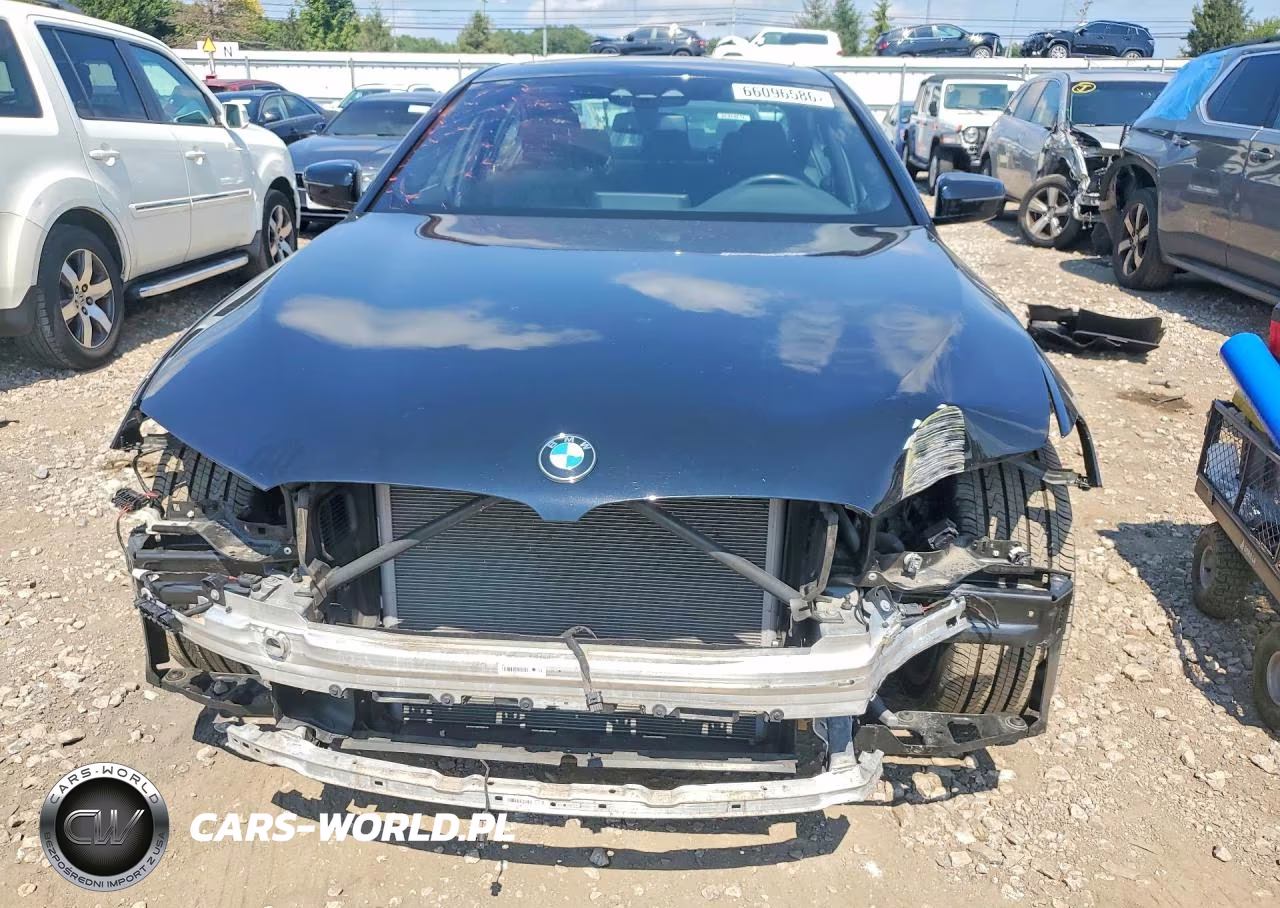 2018 BMW 530 Xi VIN:WBAJA7C5XJWC77092 - 5