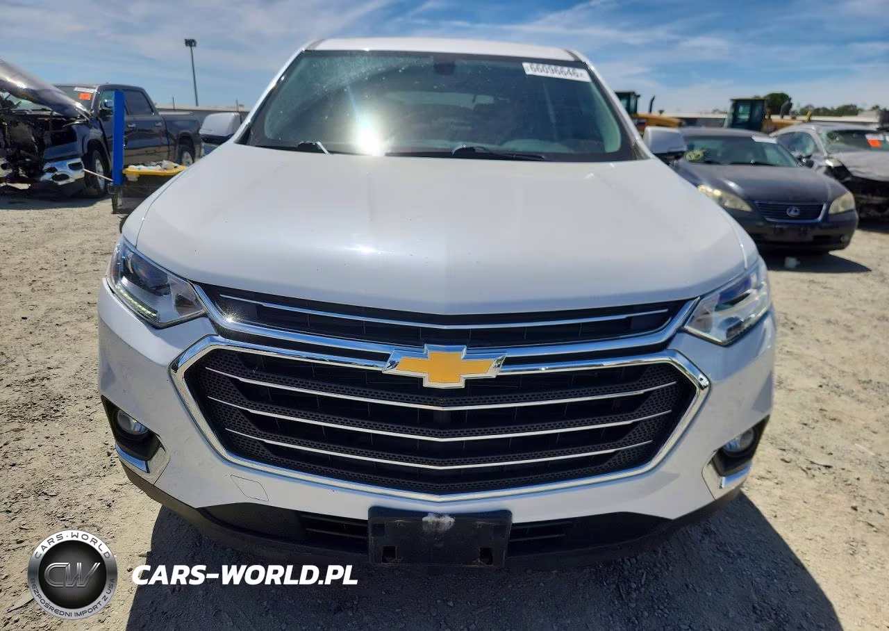 2019 Chevrolet Traverse Lt VIN:1GNERGKW5KJ231941 - 5