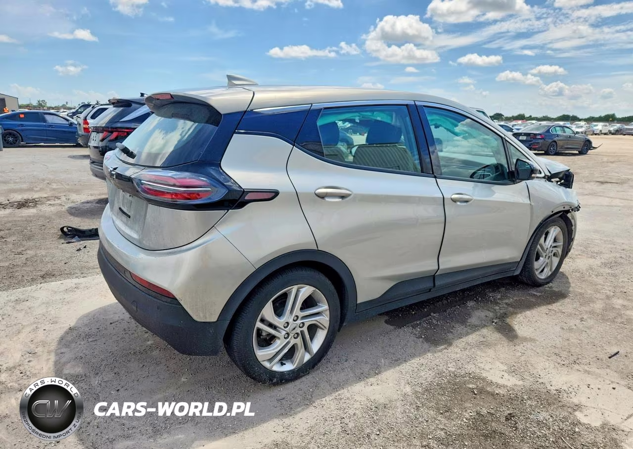 2023 Chevrolet Bolt Ev 1Lt VIN:1G1FW6S02P4180425 - 3