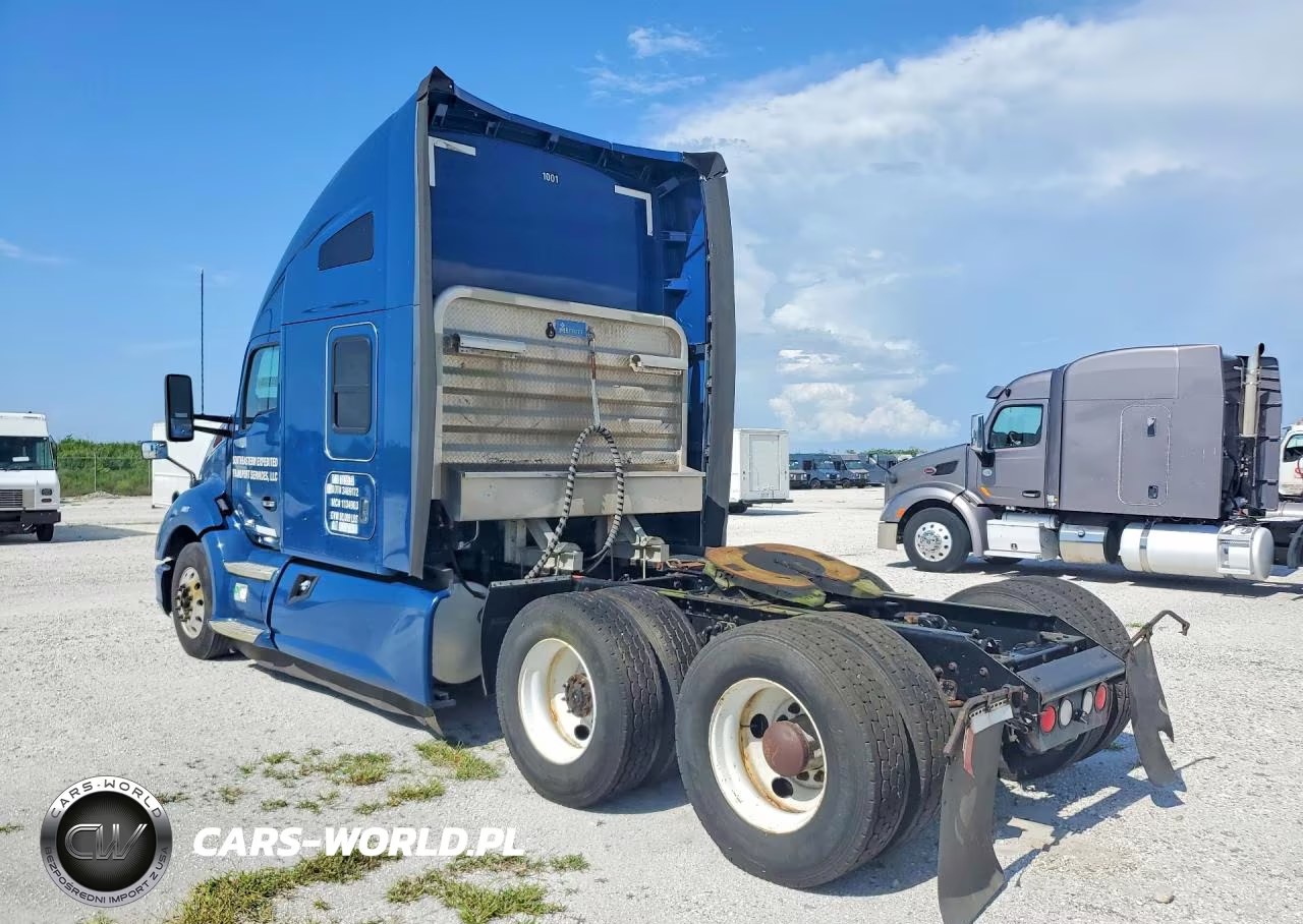 2017 Kenworth Construction T680 VIN:1XKYDP9X1HJ161449 - 2
