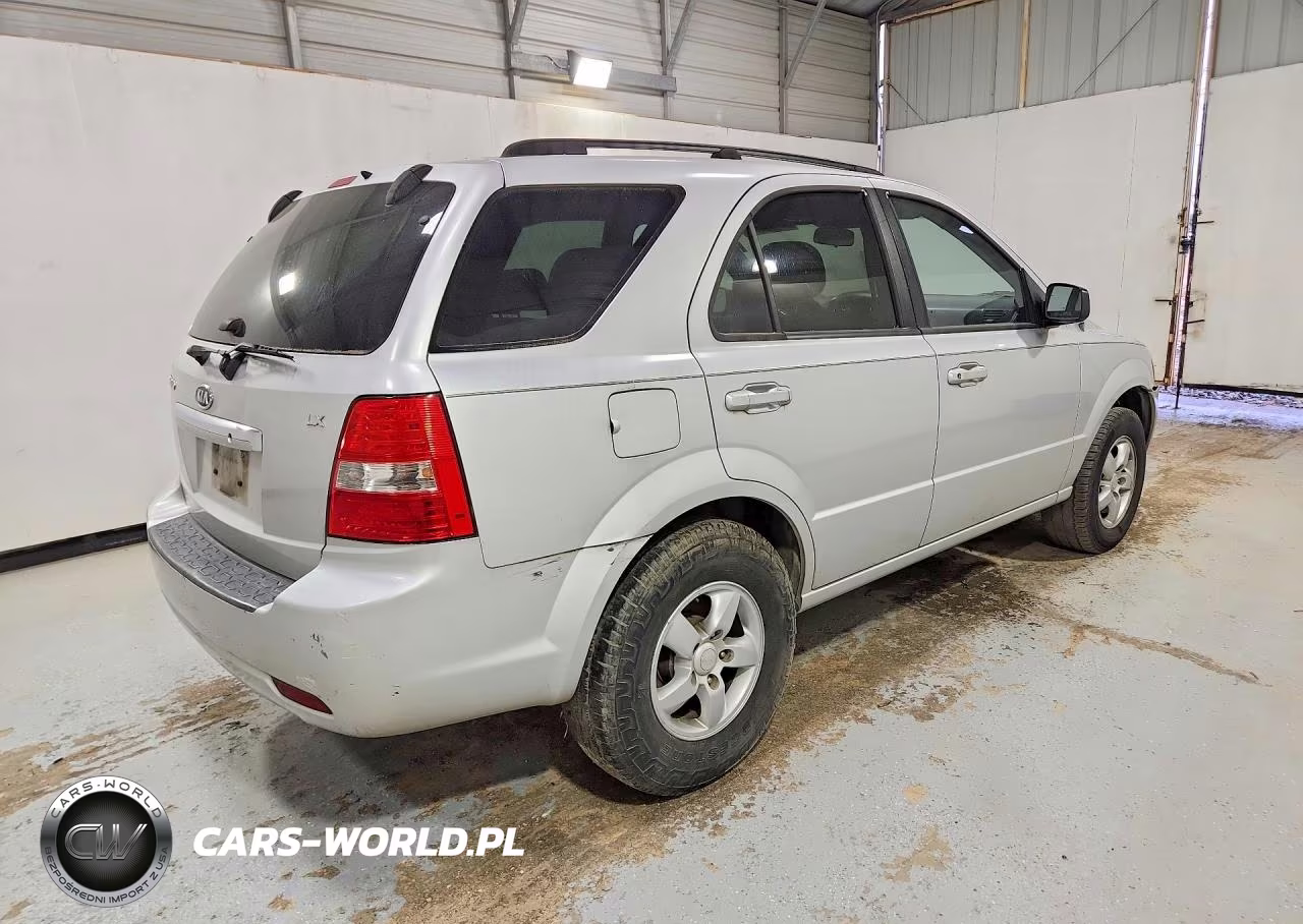 2008 Kia Sorento Base VIN:KNDJD735185791565 - 3
