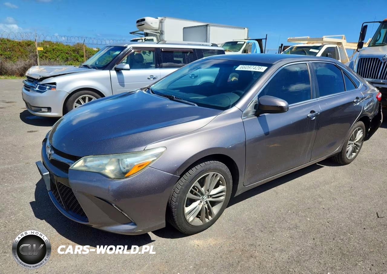 2015 Toyota Camry Le