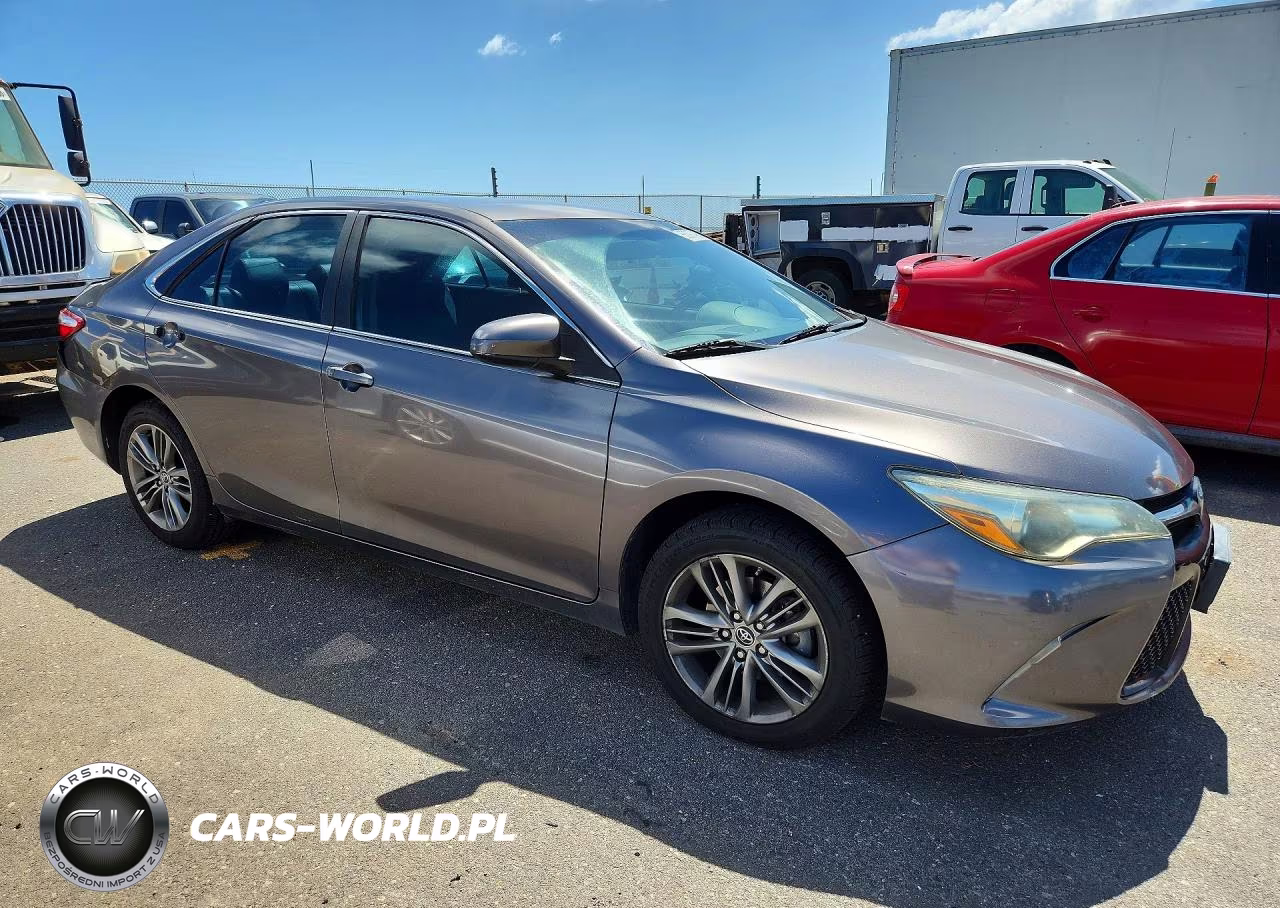 2015 Toyota Camry Le VIN:4T1BF1FK9FU897158 - 4