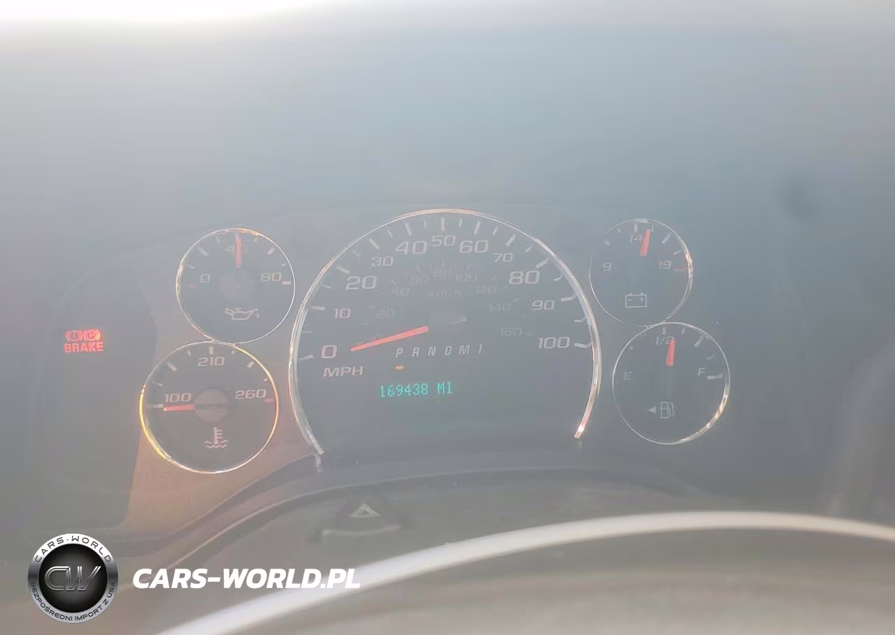 2020 Chevrolet Express G2500 VIN:1GCWGAFP4L1227013 - 9