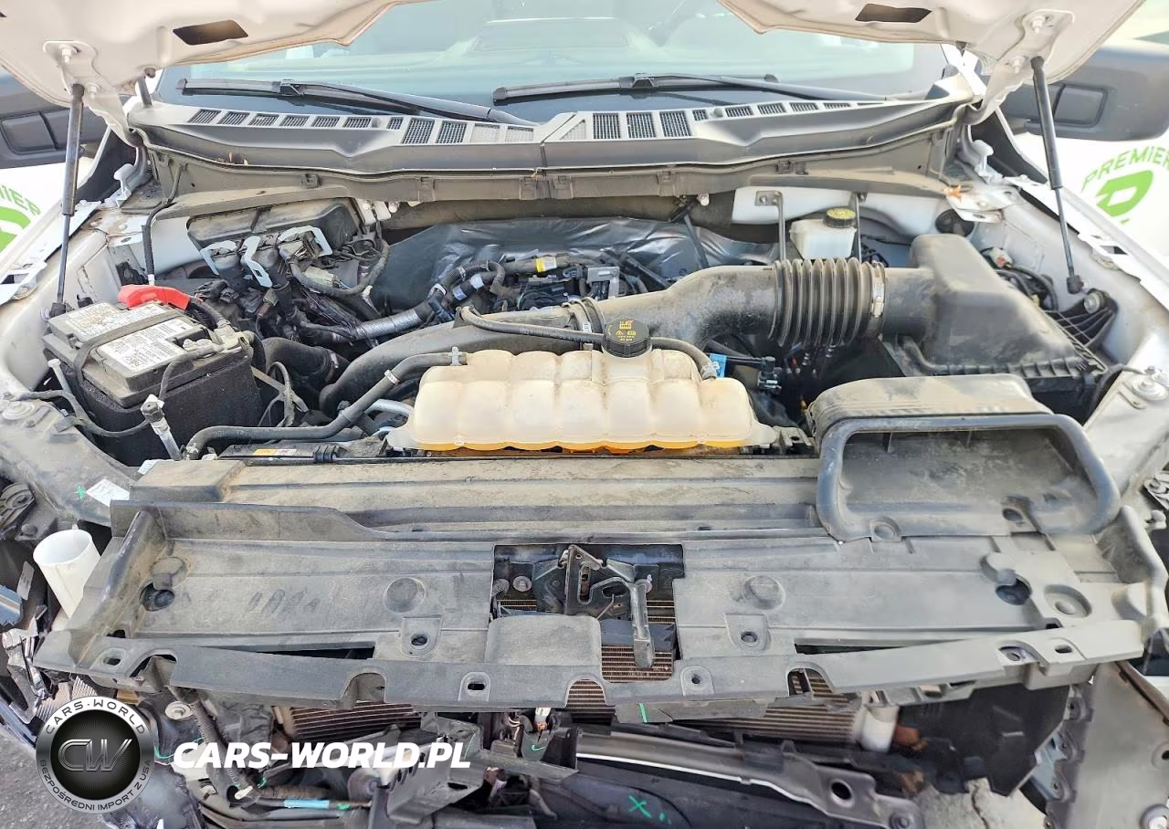 2023 Ford F150 VIN:1FTMF1CP5PKF74932 - 11