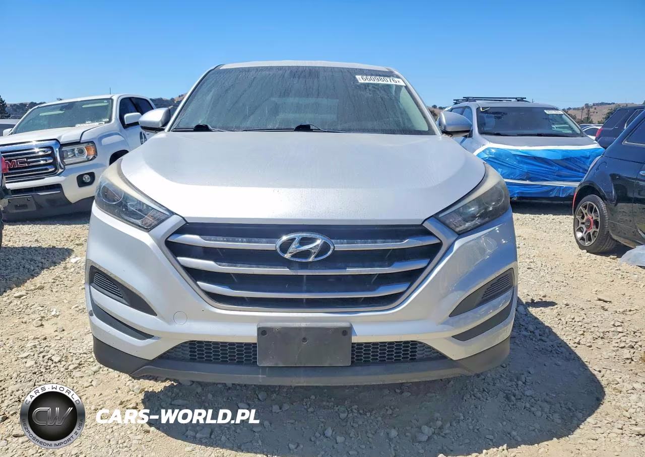 2017 Hyundai Tucson Se VIN:KM8J23A49HU462655 - 5