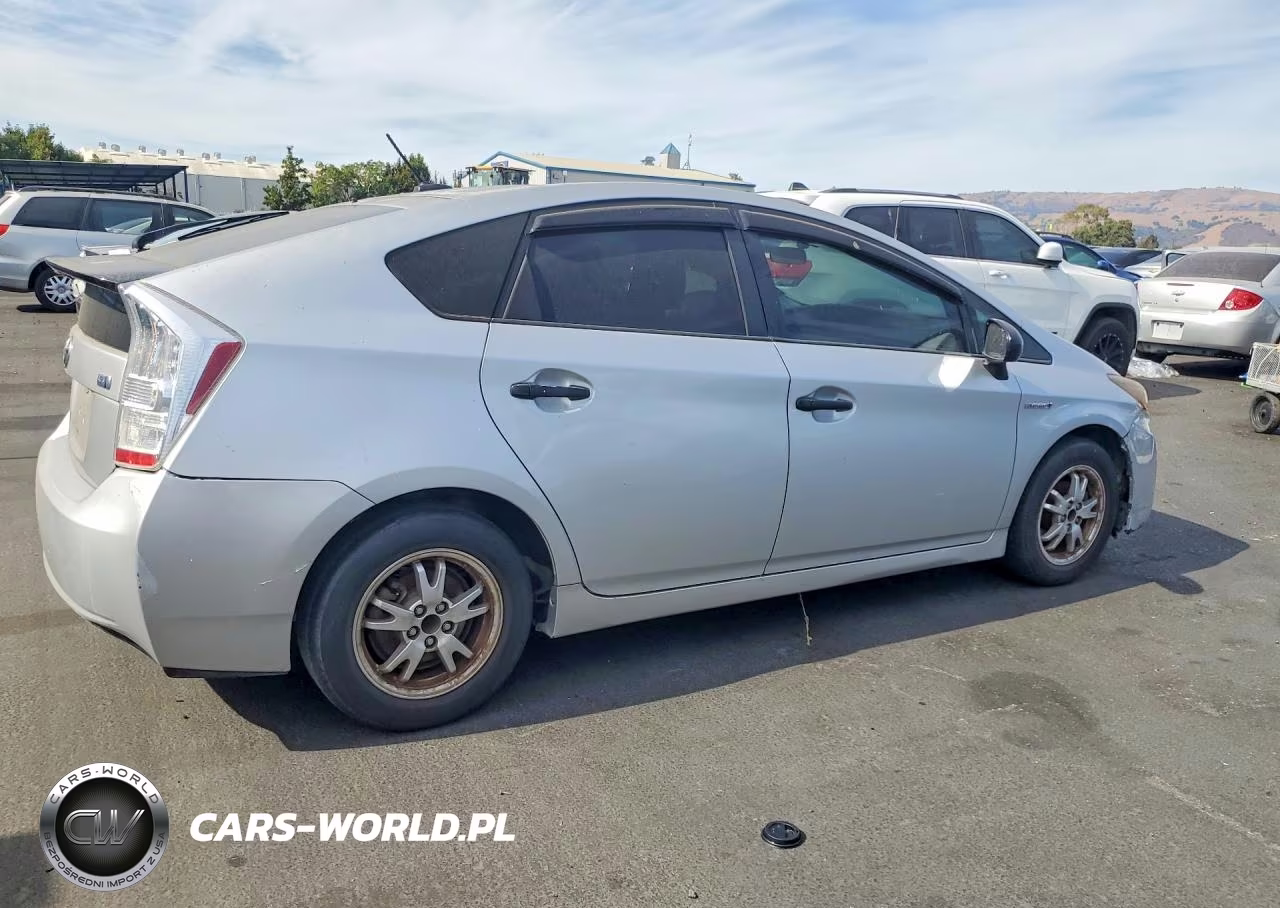 2010 Toyota Prius Ii VIN:JTDKN3DU8A1313544 - 3