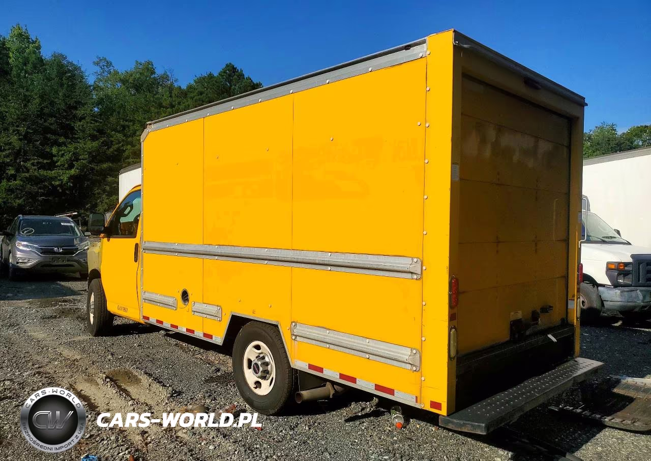 2016 GMC Savana Box Truck VIN:1GD07RFF7G1229660 - 2