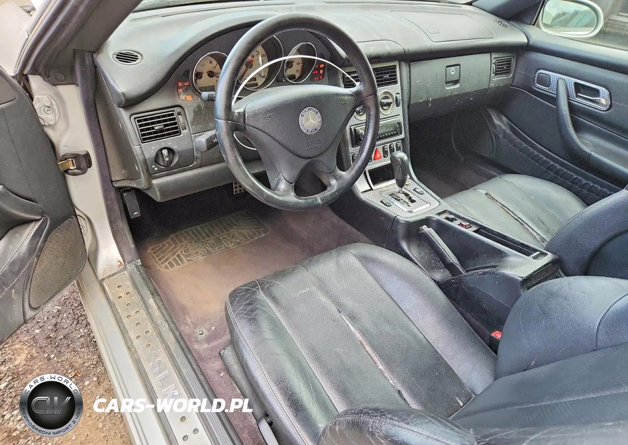 2002 Mercedes-Benz Slk 230 Kompressor VIN:WDBKK49F32F264832 - 8