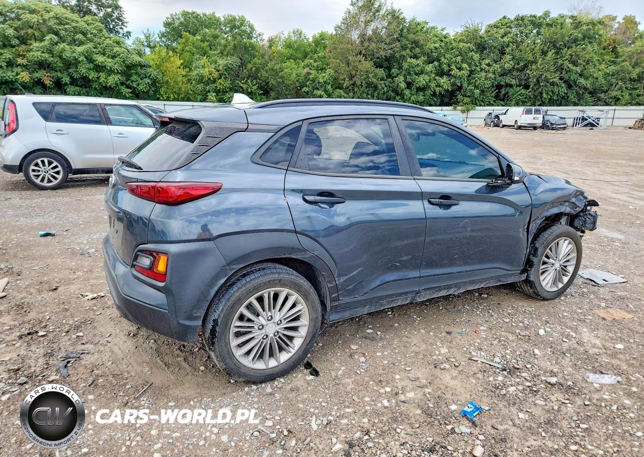 2018 Hyundai Kona Sel VIN:KM8K62AA1JU083986 - 3
