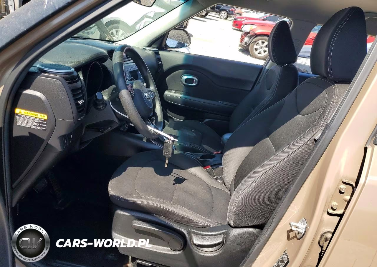 2014 Kia Soul Base VIN:KNDJN2A24E7053641 - 7