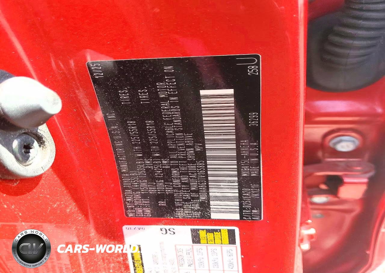 2026 Toyota Corolla Cross Xle VIN:7MUDAABG3TV165885 - 13