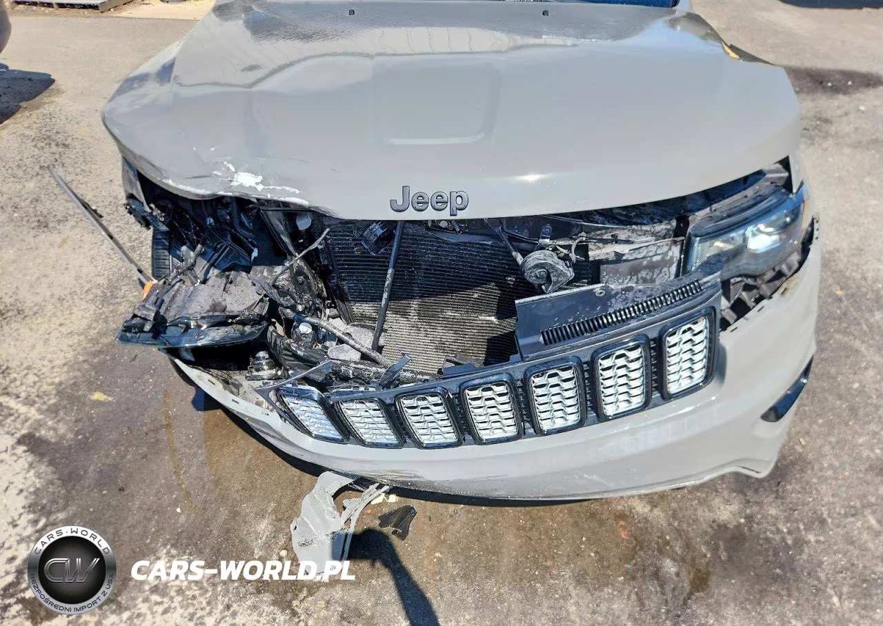 2020 Jeep Grand Cherokee Laredo VIN:1C4RJFAG8LC396782 - 12