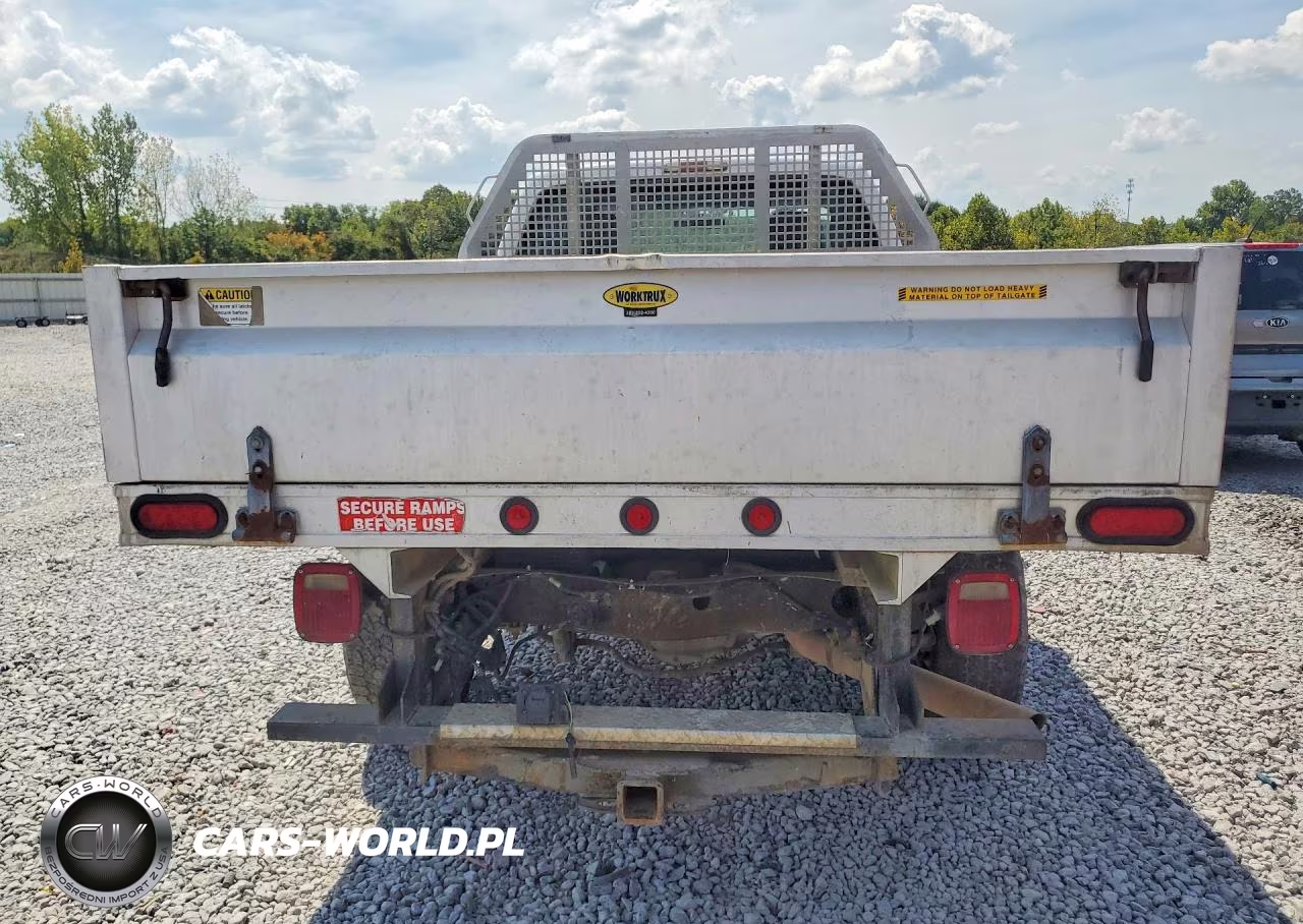 2012 Ford F250 Super Duty VIN:1FDBF2A66CEB10317 - 6