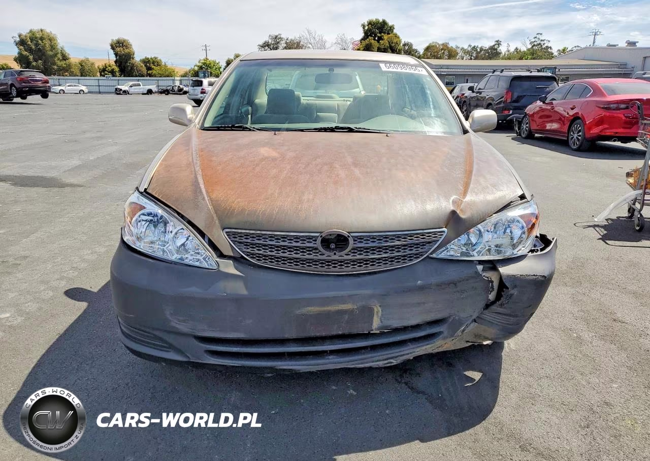 2002 Toyota Camry Le V6 VIN:4T1BF30K12U023868 - 5