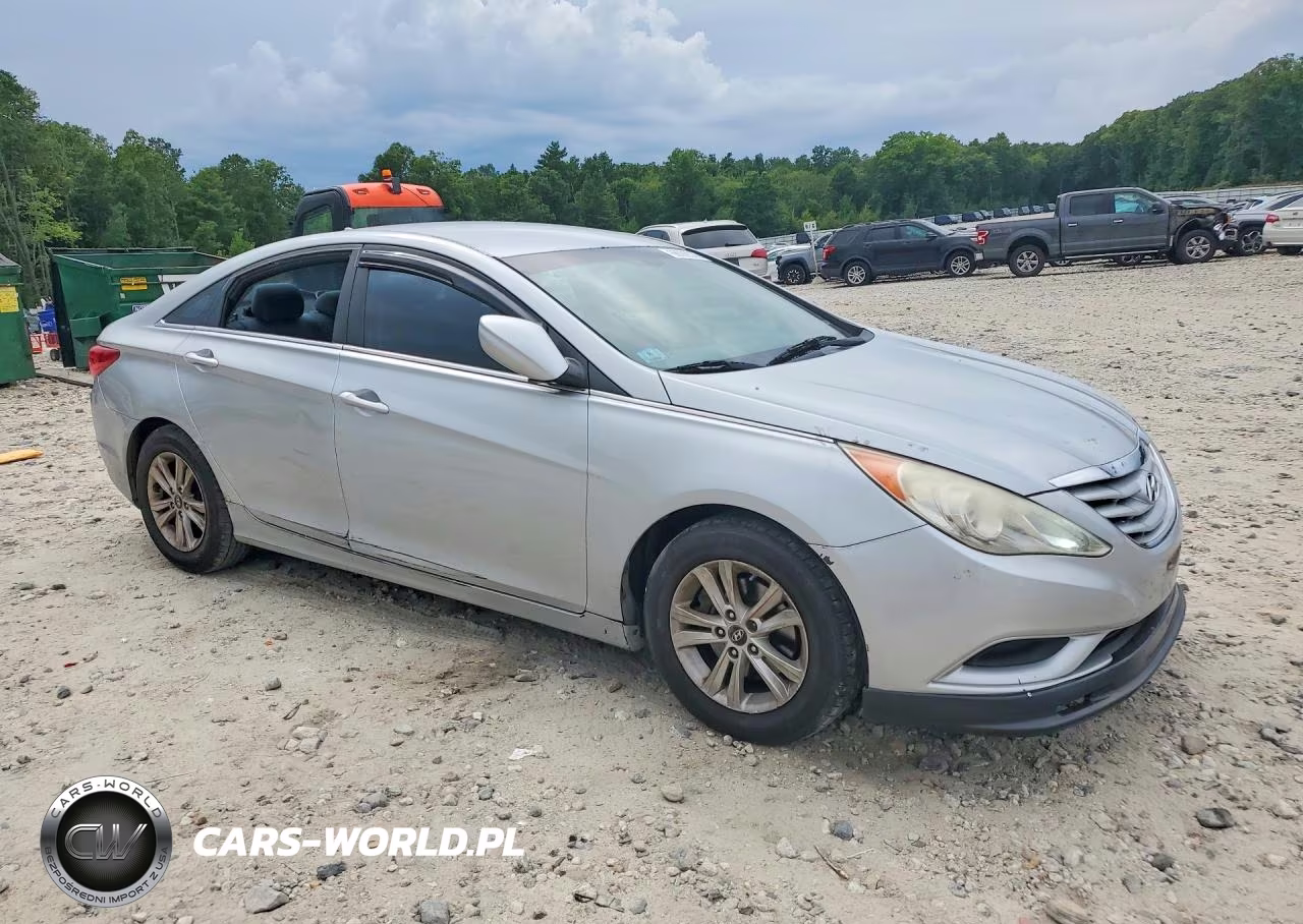 2011 Hyundai Sonata Gls VIN:5NPEB4AC5BH017155 - 4