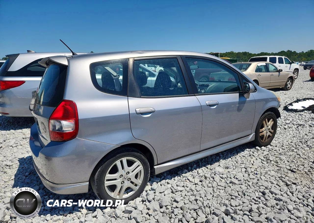 2008 Honda Fit Sport VIN:JHMGD37648S019602 - 3