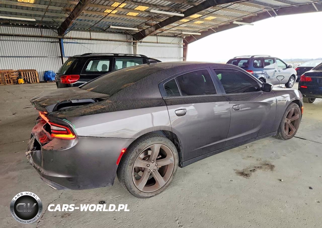 2018 Dodge Charger Sxt Plus VIN:2C3CDXHG0JH315149 - 3