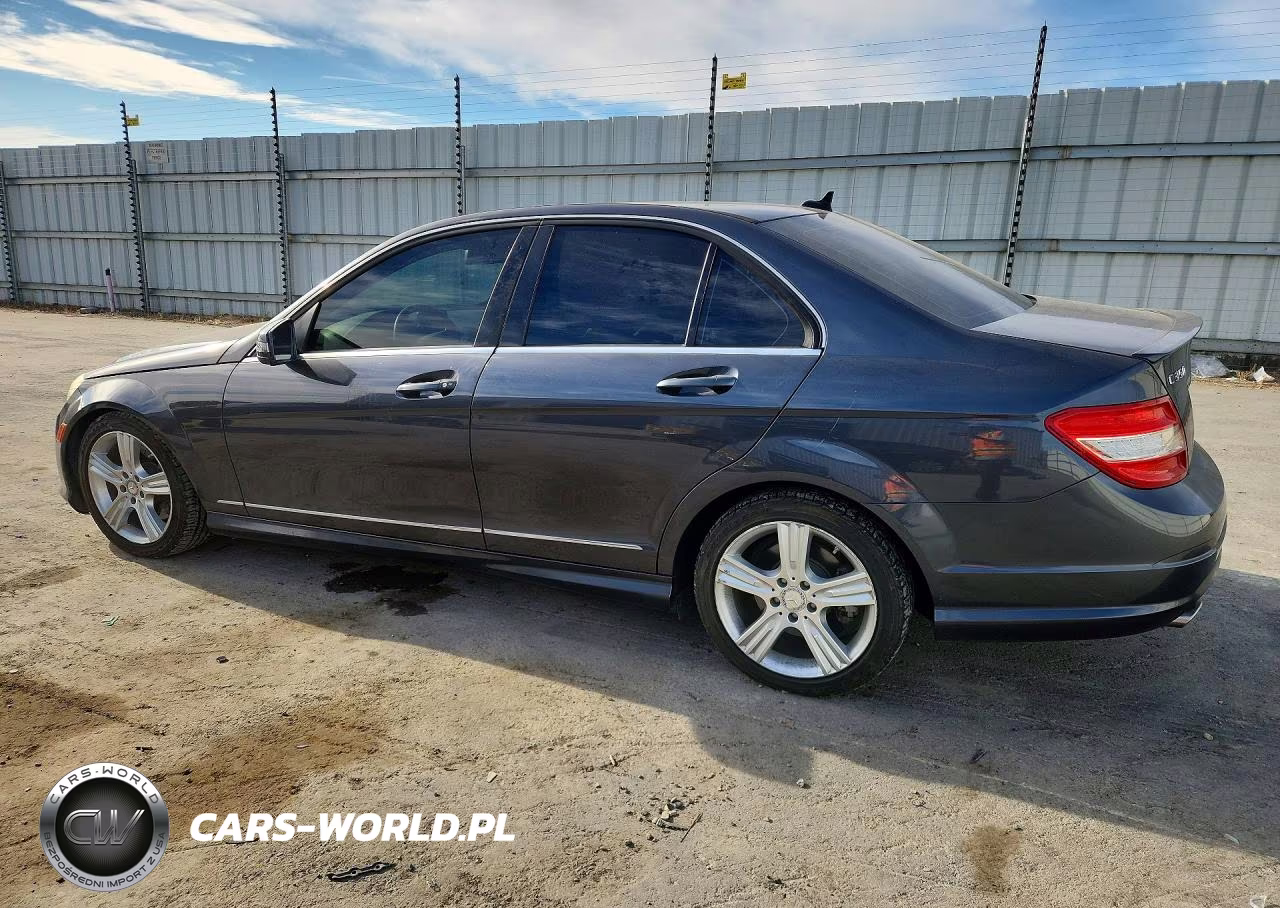 2011 Mercedes-Benz C 350 VIN:WDDGF5GB2BR145238 - 2