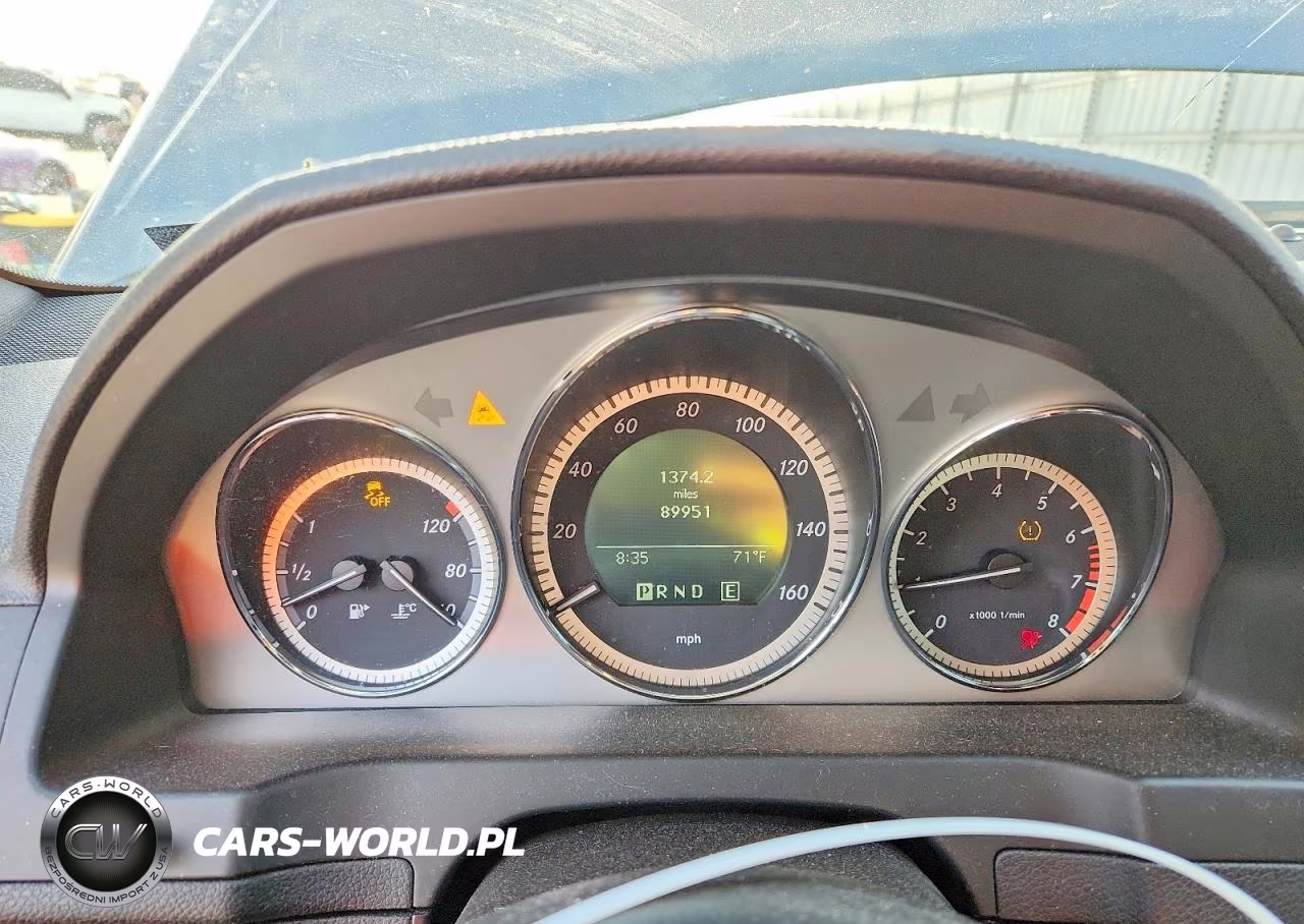 2011 Mercedes-Benz C 350 VIN:WDDGF5GB2BR145238 - 9