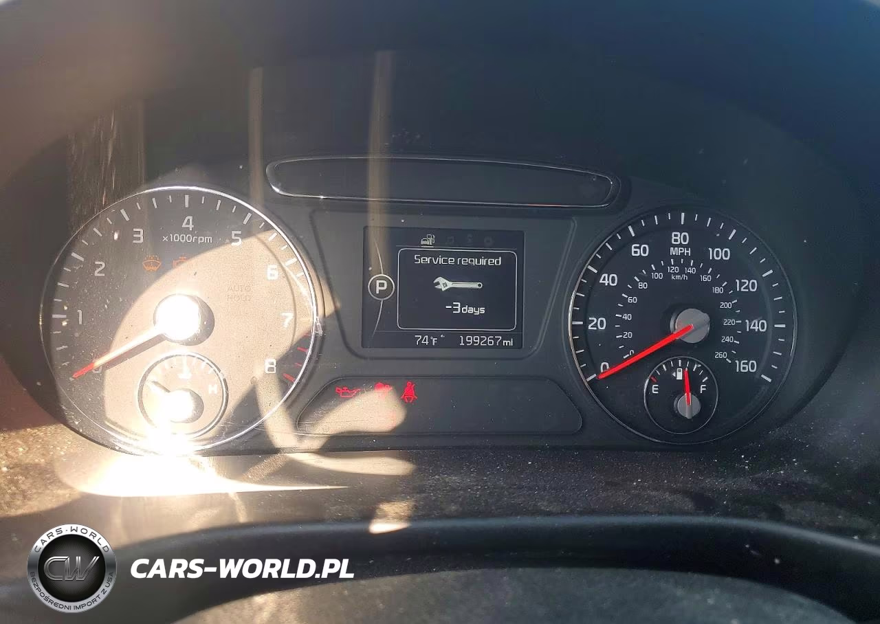 2018 Kia Sorento Lx VIN:5XYPGDA38JG383319 - 9