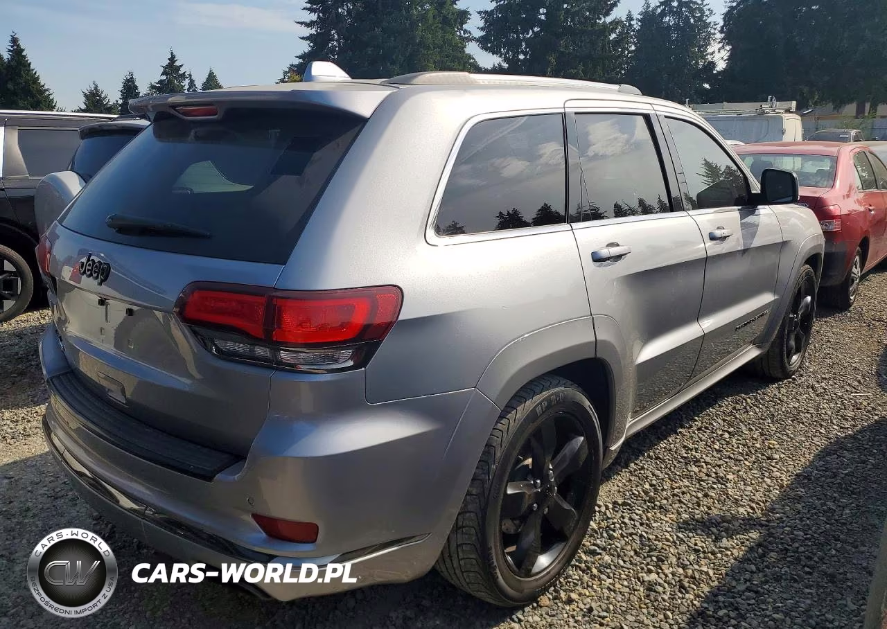 2015 Jeep Grand Cherokee Overland VIN:1C4RJFCM9FC197134 - 3