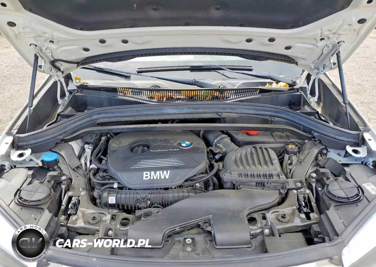 2018 BMW X1 xDrive28I VIN:WBXHT3C3XJ5K22893 - 12