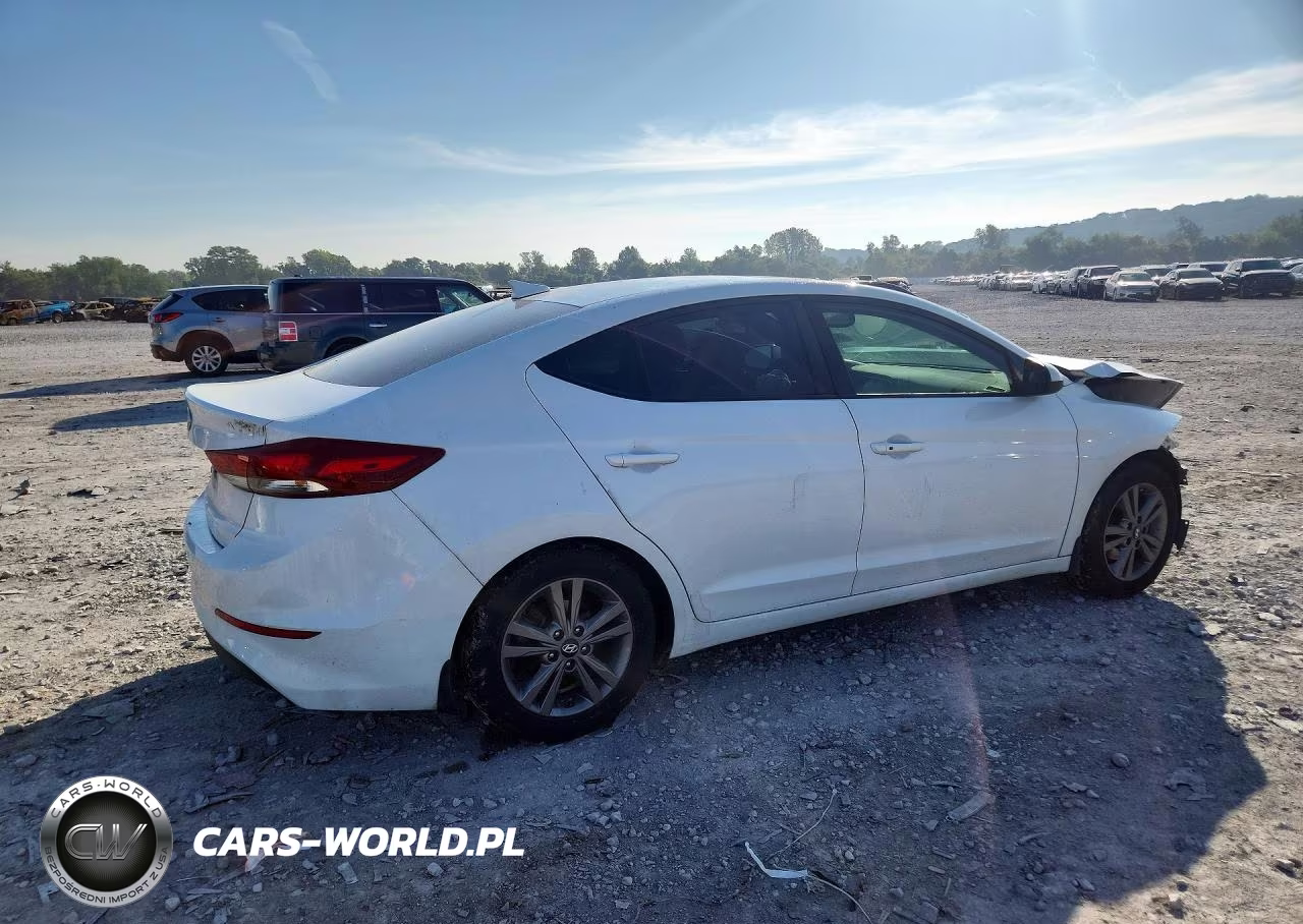 2018 Hyundai Elantra Value Edition VIN:5NPD84LF6JH323202 - 3