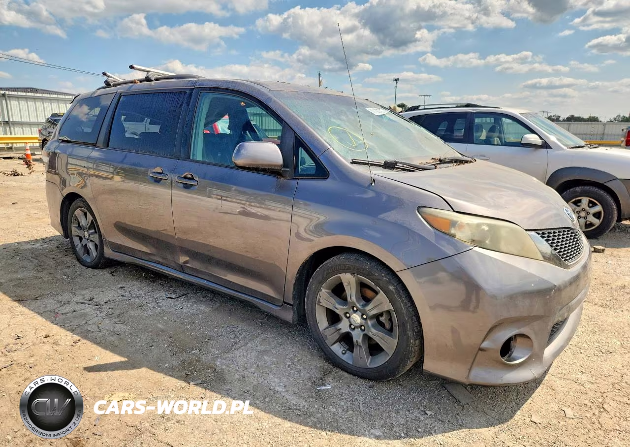 2012 Toyota Sienna Sport VIN:5TDXK3DC2CS181084 - 4