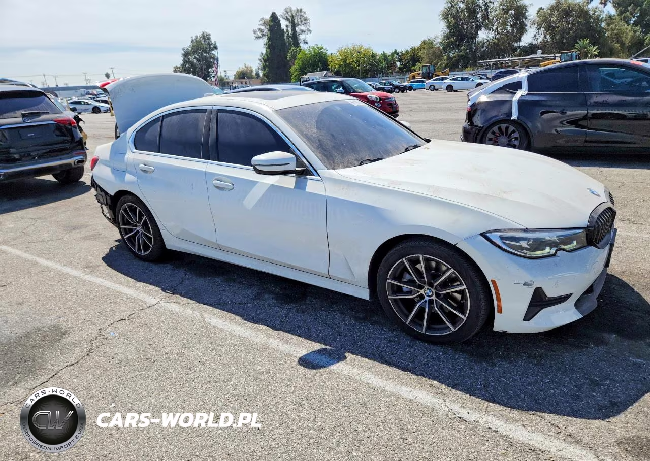 2021 BMW 330I VIN:3MW5R1J07M8B99900 - 4