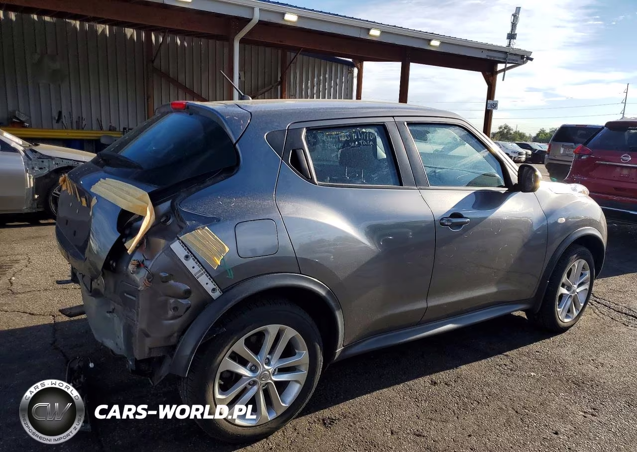 2014 Nissan Juke S VIN:JN8AF5MV9ET355300 - 3