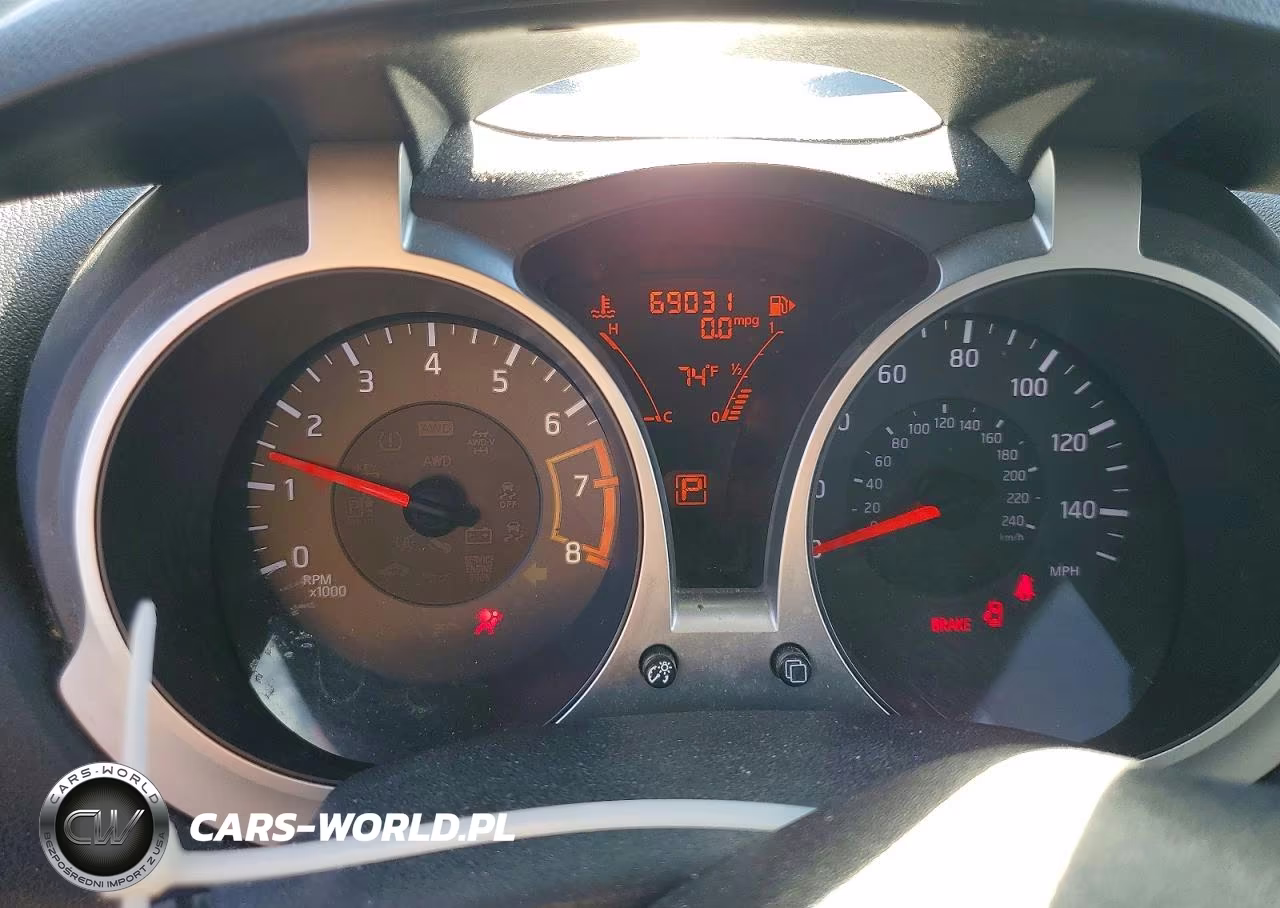 2014 Nissan Juke S VIN:JN8AF5MV9ET355300 - 9