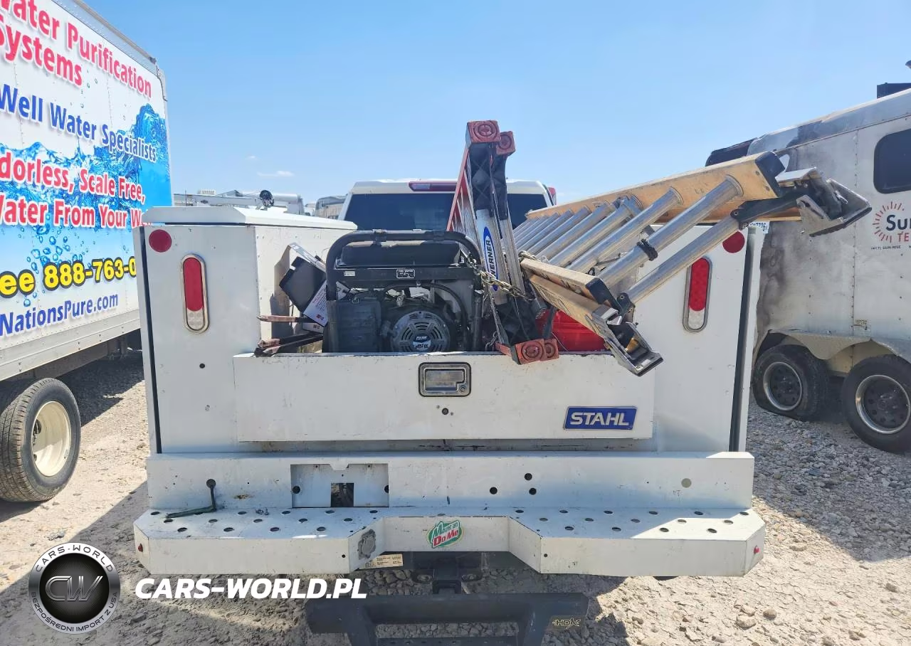 2022 Chevrolet Silverado C3500 VIN:1GC4WRE70NF219054 - 6