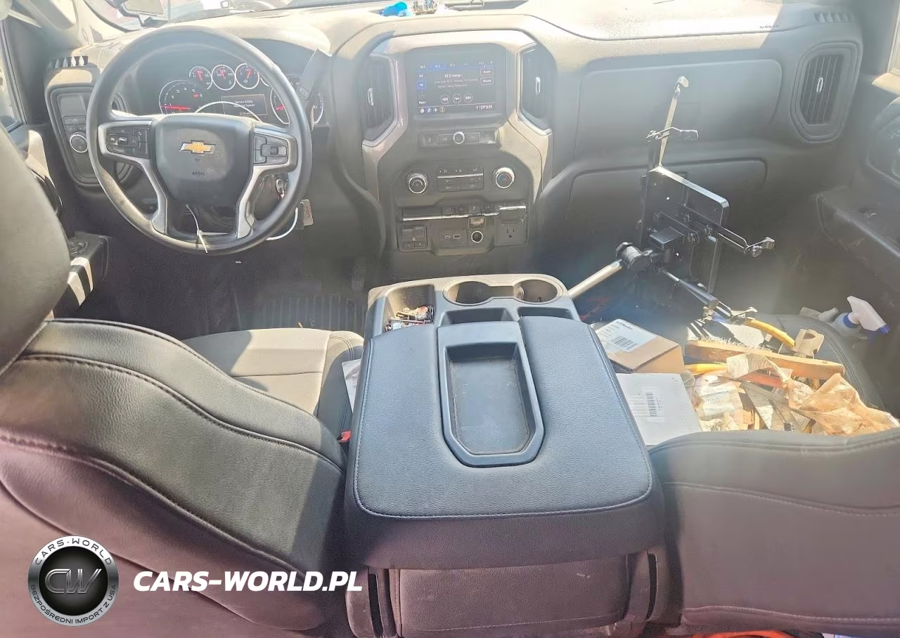 2022 Chevrolet Silverado C3500 VIN:1GC4WRE70NF219054 - 8