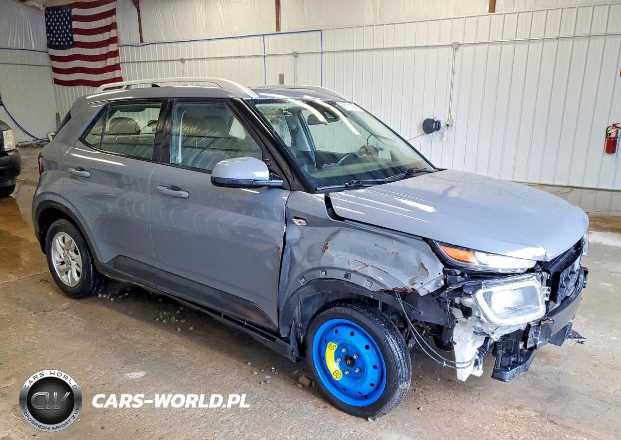 2020 Hyundai Venue Sel VIN:KMHRC8A32LU031071 - 4