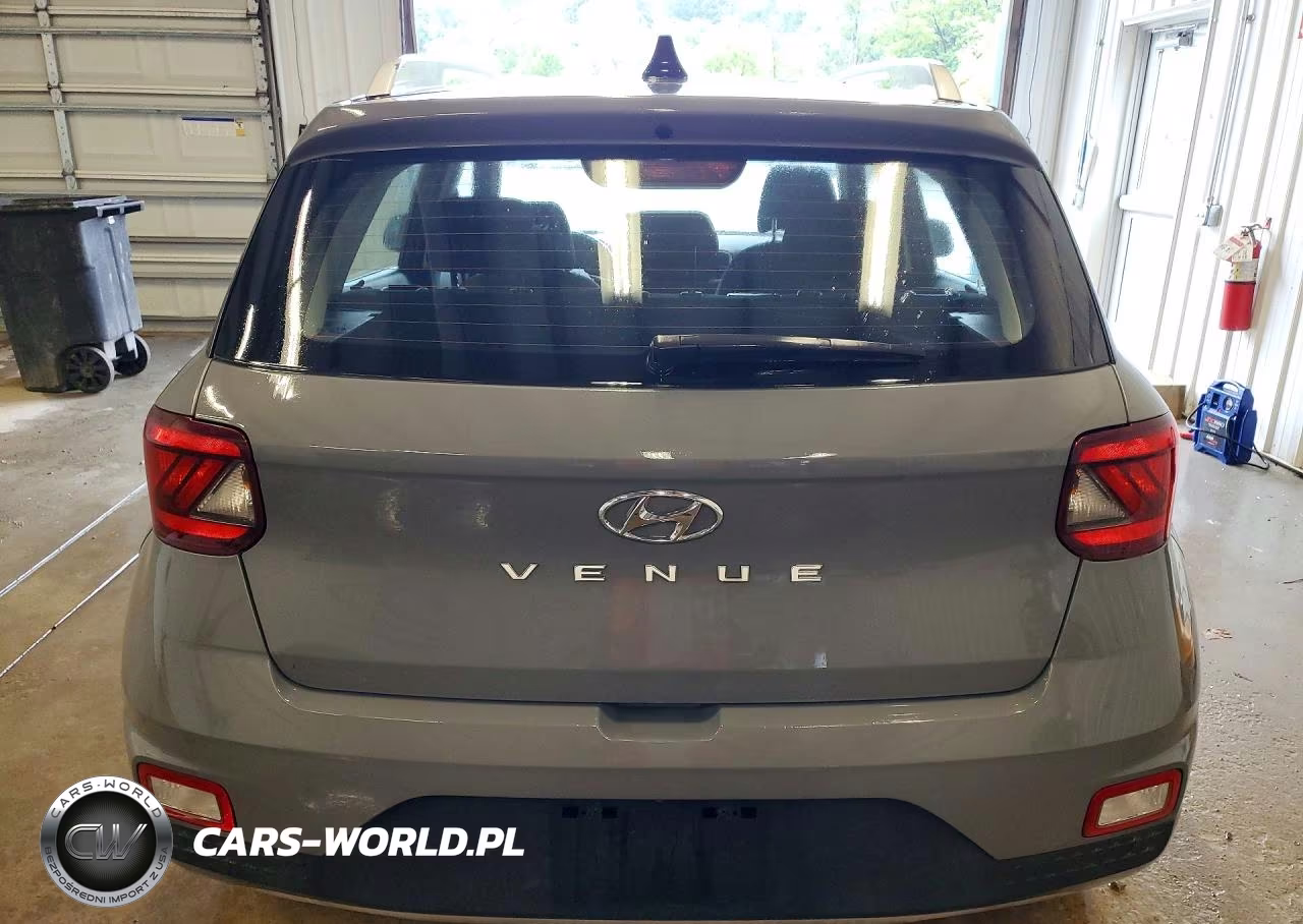 2020 Hyundai Venue Sel VIN:KMHRC8A32LU031071 - 6