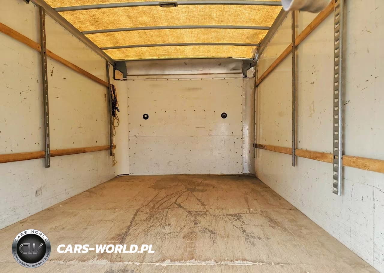 2011 GMC Savana Cutaway G3500 VIN:1GD374CG5B1901592 - 10