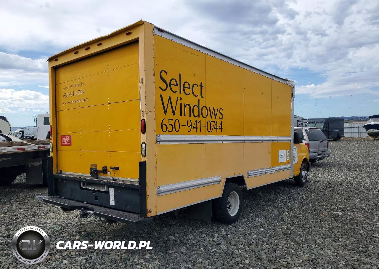2011 GMC Savana Cutaway G3500 VIN:1GD374CG5B1901592 - 3