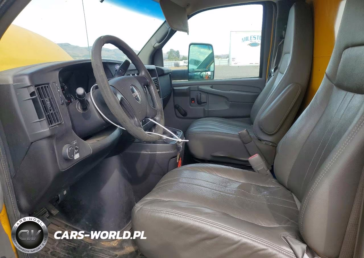 2011 GMC Savana Cutaway G3500 VIN:1GD374CG5B1901592 - 7