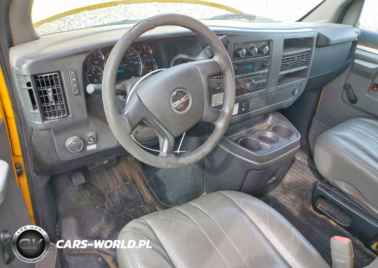 2011 GMC Savana Cutaway G3500 VIN:1GD374CG5B1901592 - 8