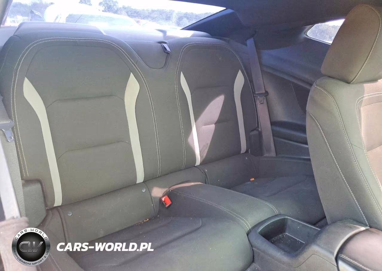 2020 Chevrolet Camaro Ls VIN:1G1FB1RS8L0111858 - 10