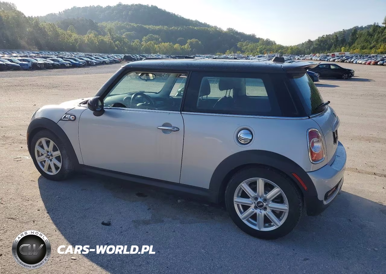 2013 Mini Cooper S VIN:WMWSV3C56DT392924 - 2