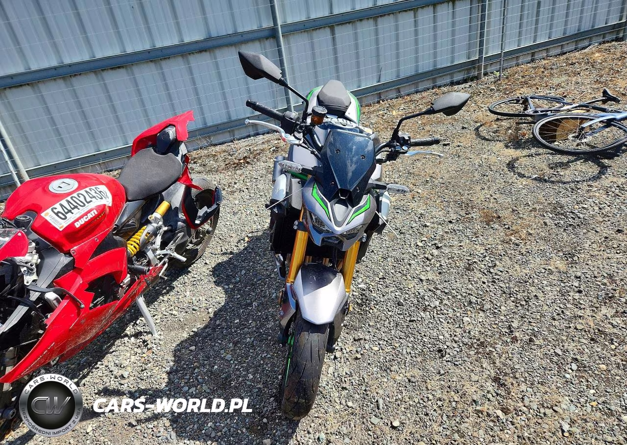 2025 Kawasaki Zr900 T VIN:ML5ZRDT18SDA00393 - 2