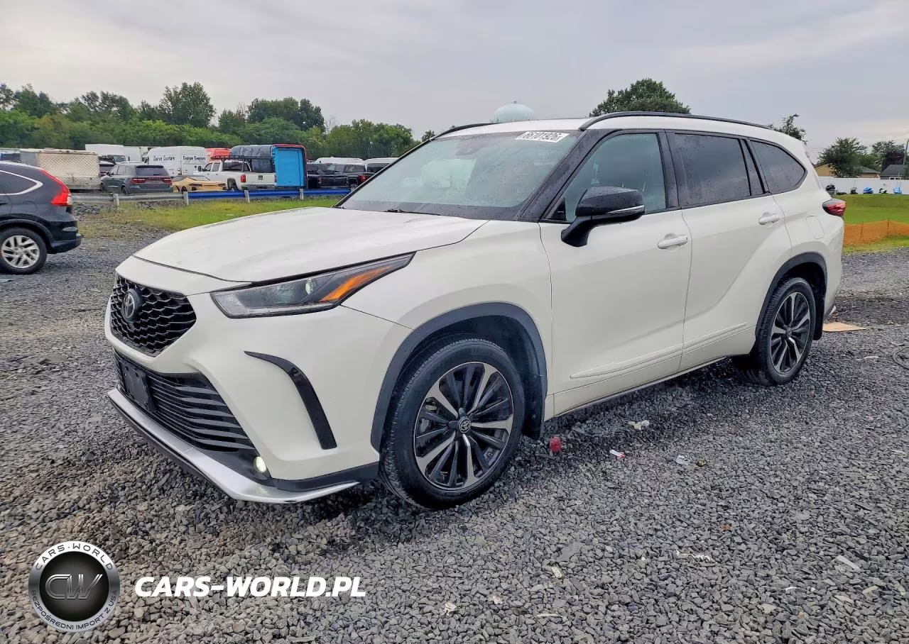 2021 Toyota Highlander Xse