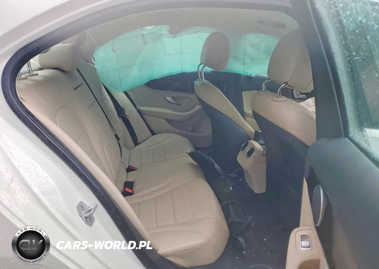 2015 Mercedes-Benz C 300 4Matic VIN:55SWF4KB7FU083661 - 10